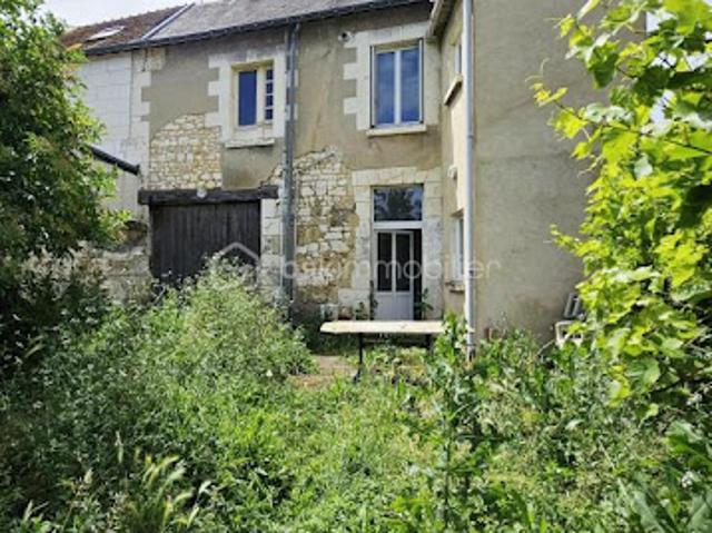 Vente Immeuble 6 pièces 80 m2 Ligueil