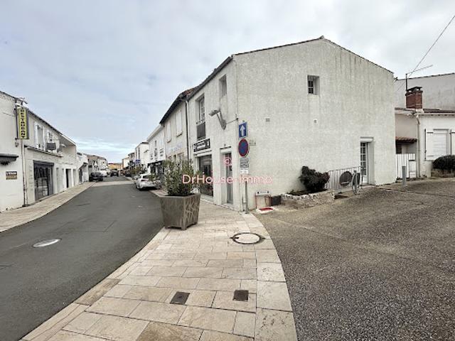 Vente Immeuble 6 pièces 104.5 m2 La Tranche sur Mer