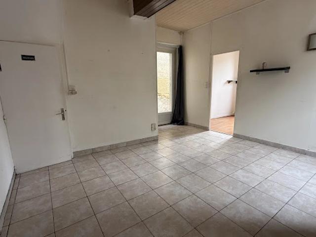 Vente Immeuble 6 pièces 114 m2 Sens