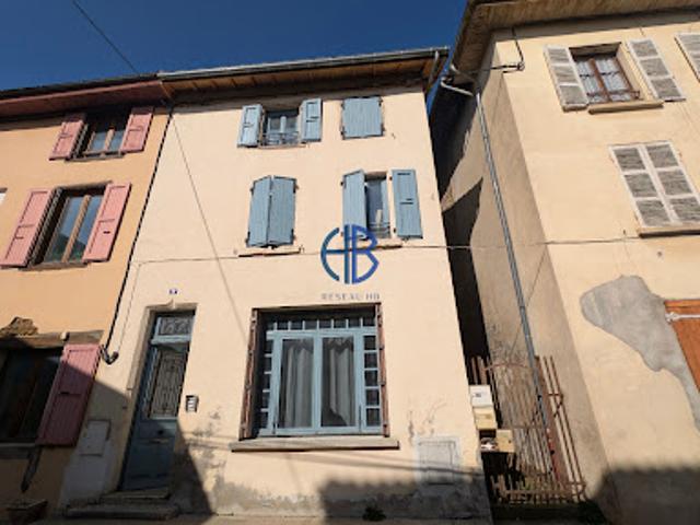 Vente Immeuble 6 pièces 121.2 m2 La Côte Saint André