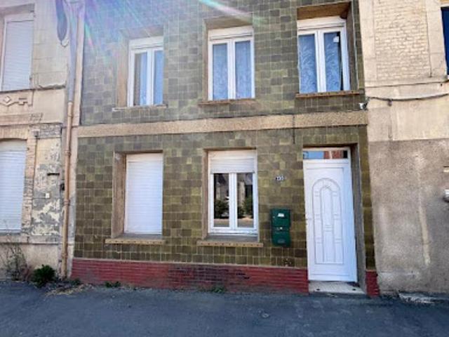 Vente Immeuble 6 pièces 130 m2 Origny Sainte Benoite