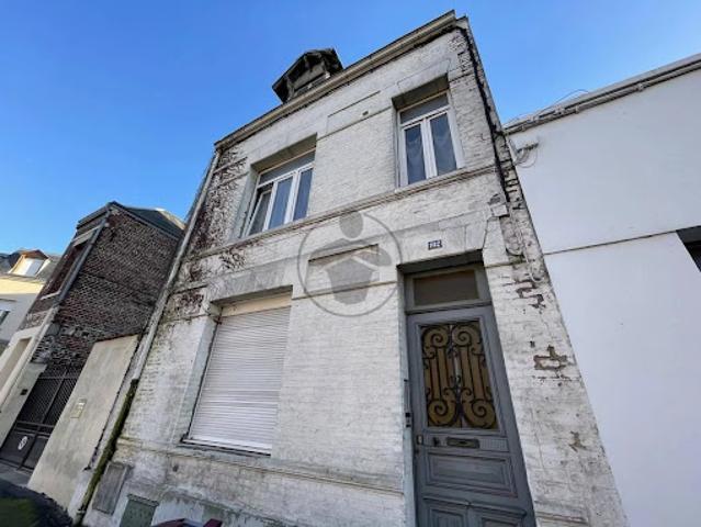 Vente Immeuble 6 pièces 134 m2 Saint Quentin
