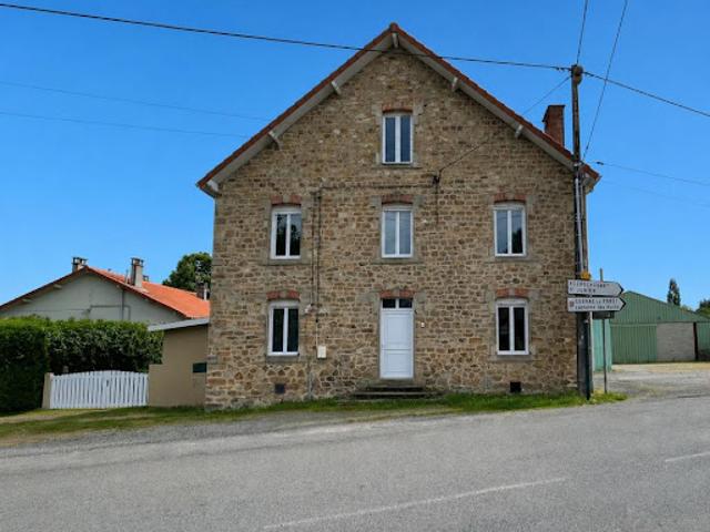 Vente Immeuble 6 pièces 145.85 m2 Saint Priest sous Aixe