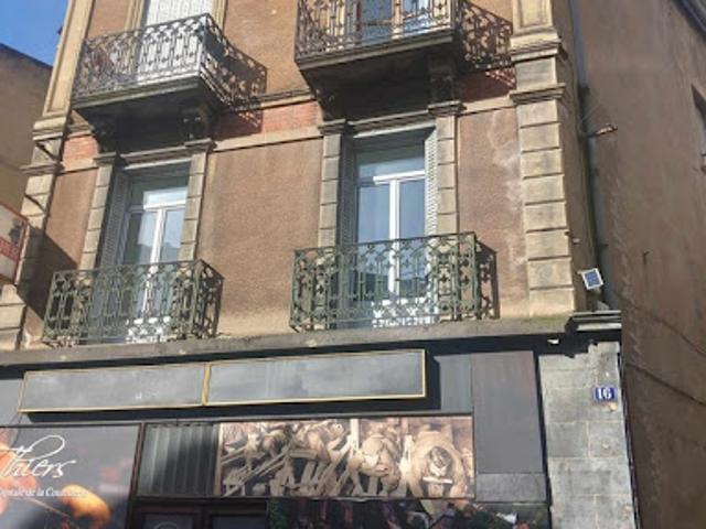 Vente Immeuble 6 pièces 150 m2 Thiers