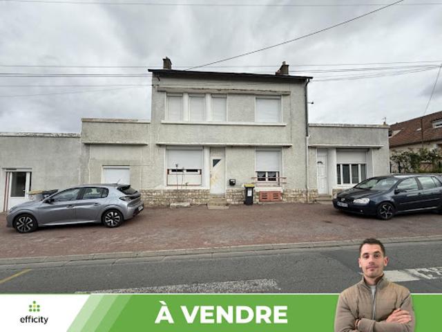Vente Immeuble 6 pièces 152.12 m2 Poitiers