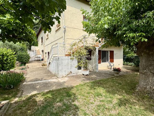 Vente Immeuble 6 pièces 161 m2 Nimes