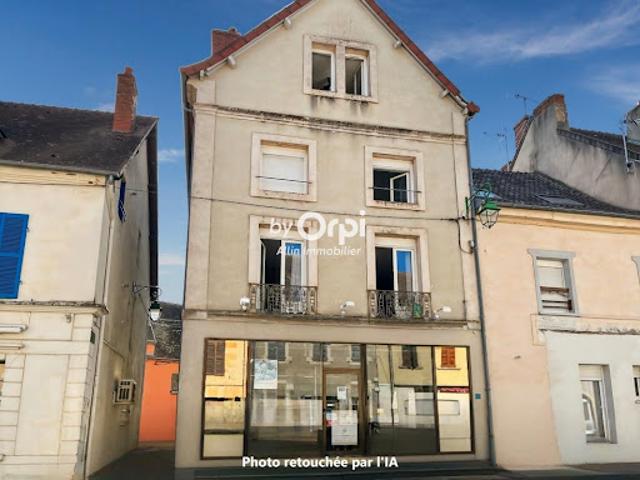 Vente Immeuble 6 pièces 200 m2 Montmarault