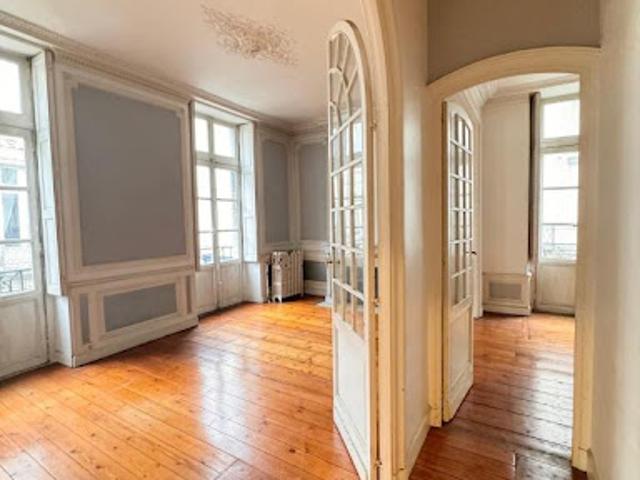 Vente Immeuble 6 pièces 205 m2 Bordeaux