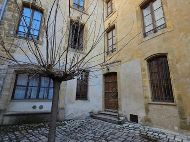 Vente Immeuble 6 pièces 231.47 m2 Lambesc