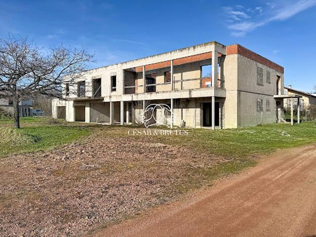 Vente Immeuble 720 m2 Riorges