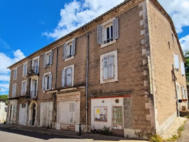 Vente Immeuble 7 pièces 452 m2 Gagnières