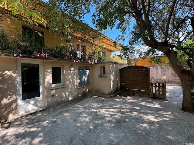 Vente Immeuble 7 pièces 109 m2 Villeneuve les avignon