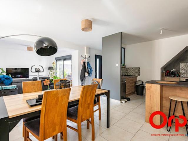 Vente Immeuble 7 pièces 183 m2 Saint Gobain