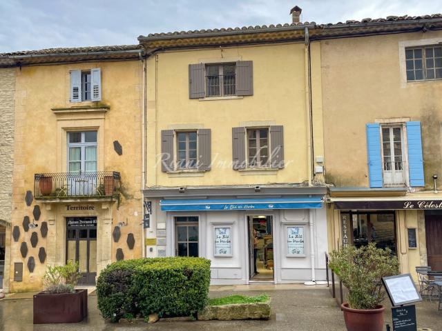 Vente immeuble 8 pièce s 260m² Gordes