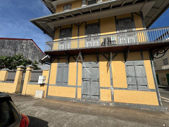 Vente Immeuble 8 pièces 363 m2 Cayenne