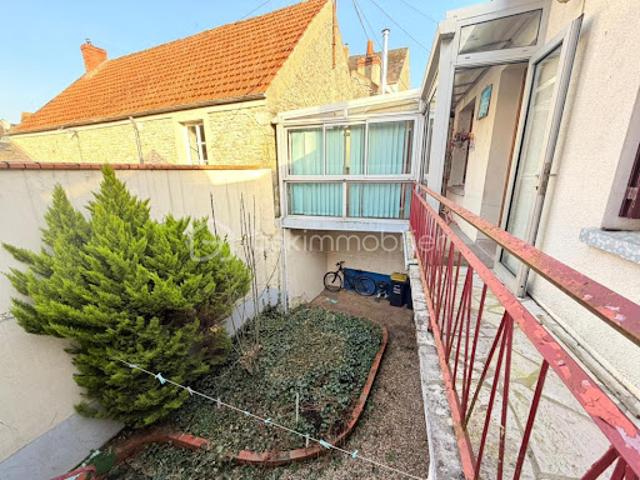 Vente Immeuble 8 pièces 170.75 m2 Le Mérévillois