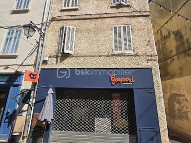 Vente Immeuble 8 pièces 180 m2 Hyeres
