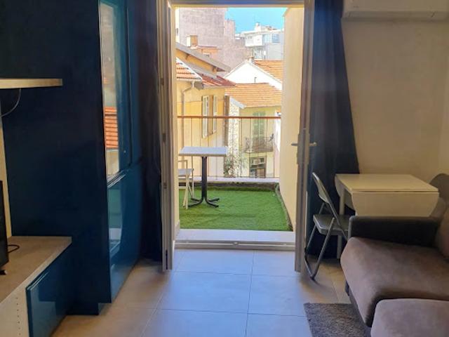 Vente Immeuble 8 pièces 180 m2 Nice