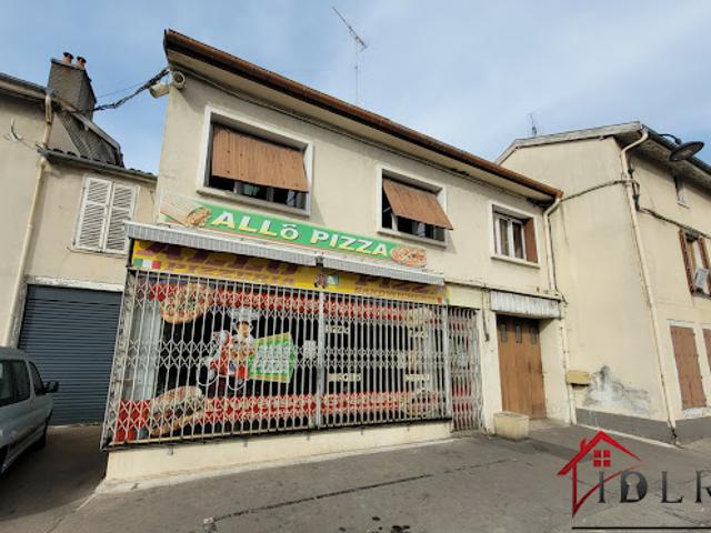 Vente Immeuble 8 pièces 200 m2 Wassy
