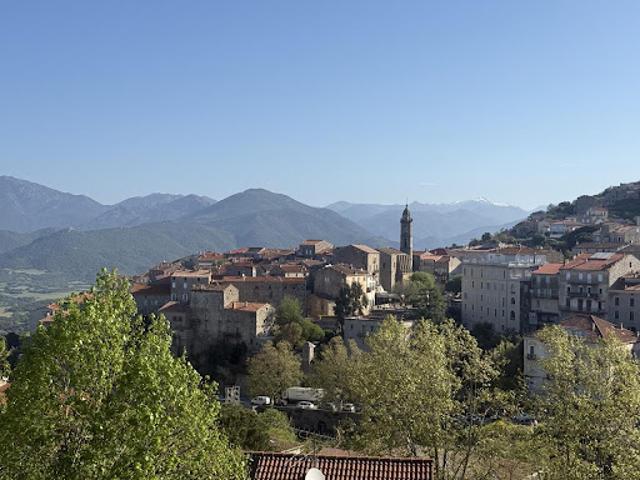 Vente Immeuble 8 pièces 215 m2 Sartene