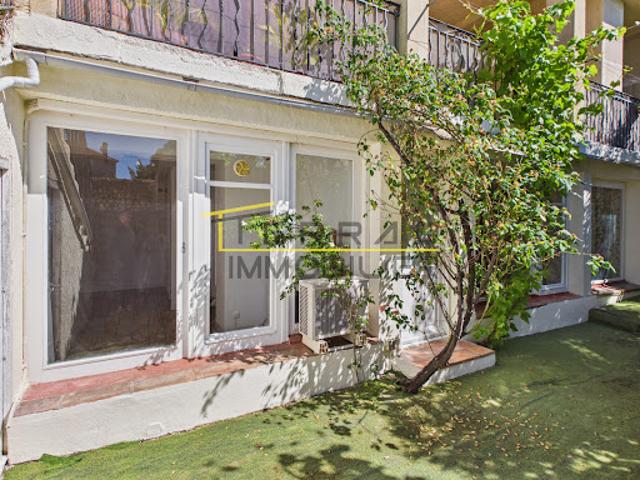Vente Immeuble 10 pièces 250 m2 Valreas