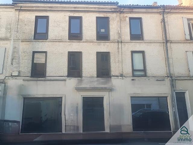 Vente Immeuble 0 pièces 900 m2 Angouleme
