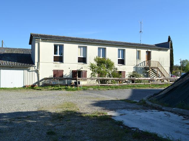 Vente Immeuble 90 m2 Artigat