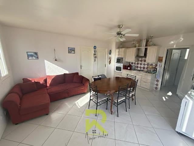Vente Appartement 9 pièces 127 m2 Grau d'Agde