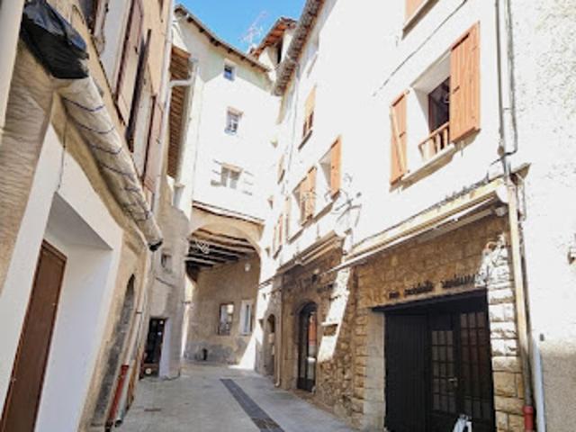 Vente Immeuble 9 pièces 190 m2 Castellane