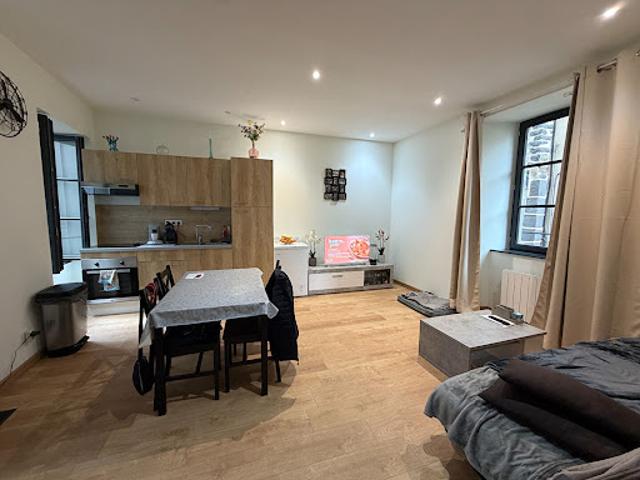 Vente Immeuble 9 pièces 195 m2 Saint Flour