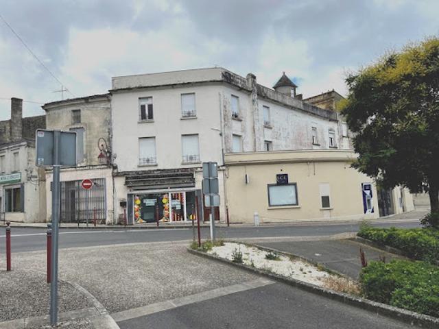 Vente Immeuble 9 pièces 200 m2 Pauillac