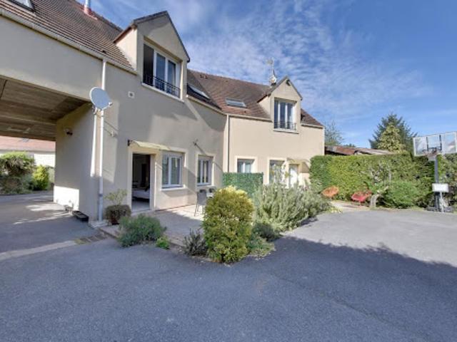 Vente Immeuble 9 pièces 210 m2 Crécy la Chapelle