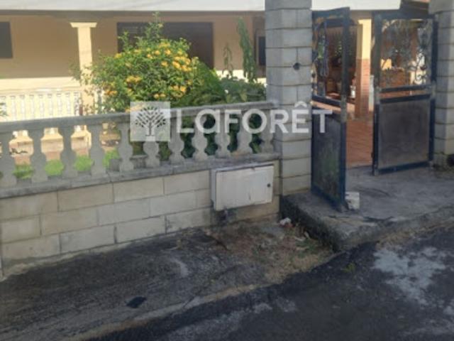 Vente Immeuble 9 pièces 240 m2 Ducos