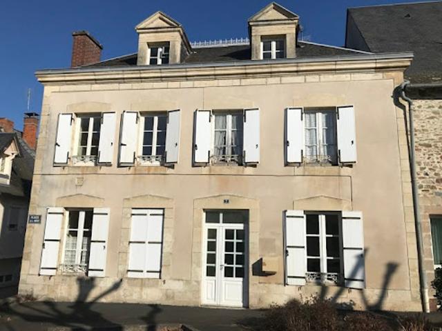 Vente Immeuble 0 pièces 0 m2 Juillac