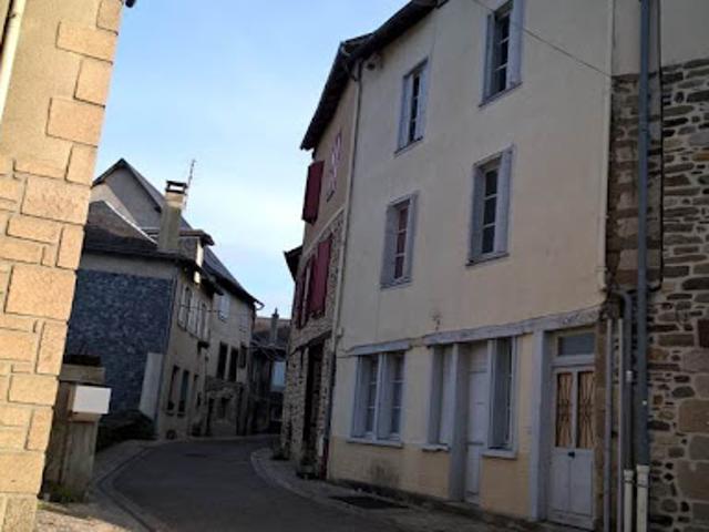 Vente Immeuble 0 pièces 0 m2 Uzerche