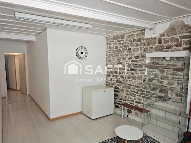 Vente Immeuble 0 pièces 439 m2 Chaudes Aigues