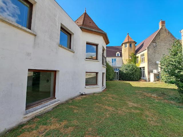 Vente Immeuble 0 pièces 457 m2 Bourbourg