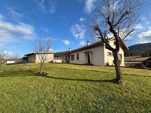 Vente Immeuble 0 pièces 148 m2 Groissiat