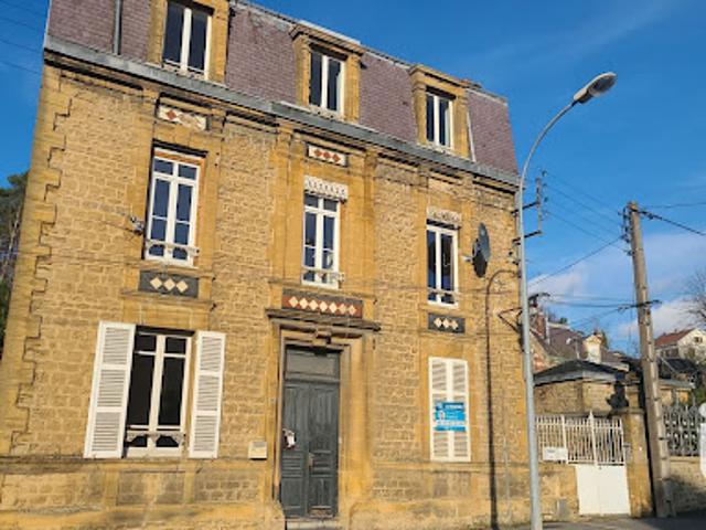 Vente Immeuble 0 pièces 260 m2 Sedan