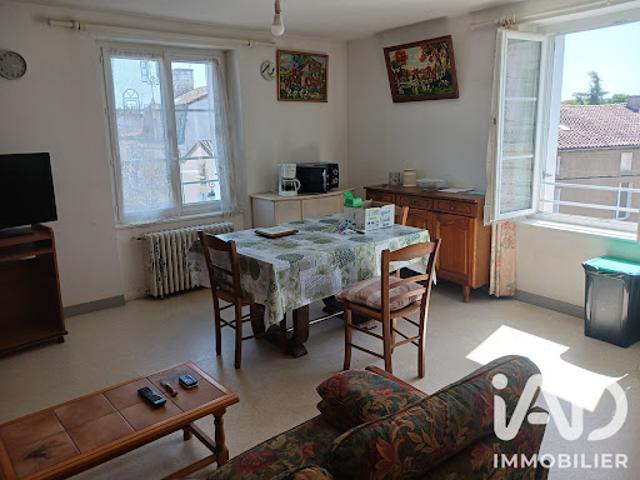 Vente Immeuble 0 pièces 343 m2 Gençay