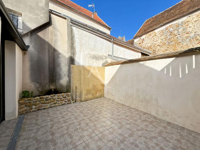 Vente Immeuble 10 pièces 111 m2 Chaumes en Brie