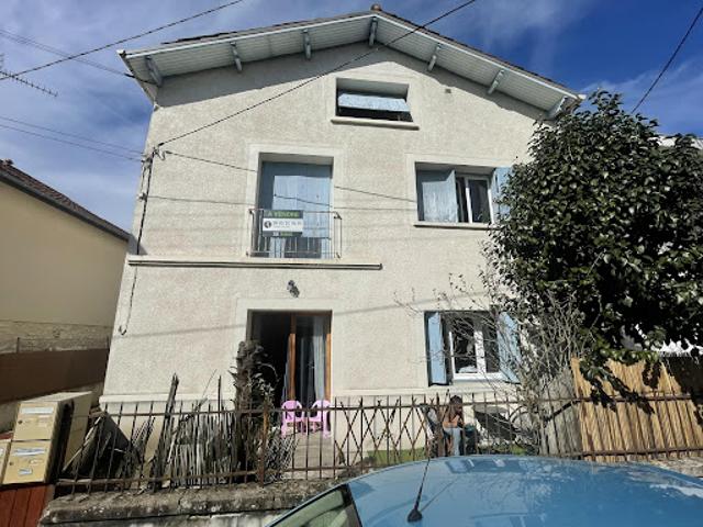 Vente Immeuble 10 pièces 150 m2 Agen