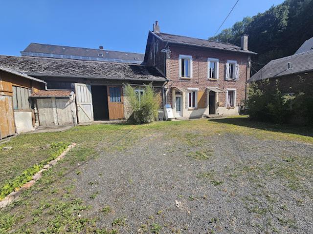 Vente Immeuble 10 pièces 184 m2 Guise