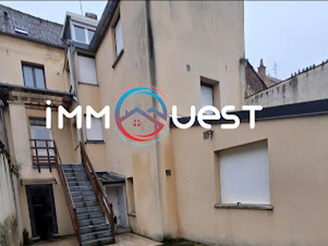 Vente Immeuble 10 pièces 200 m2 Saint Omer