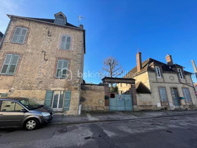Vente Immeuble 10 pièces 203 m2 Villeneuve sur Yonne
