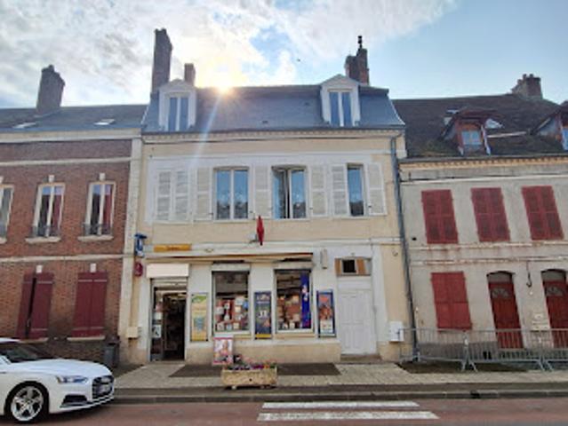 Vente Immeuble 10 pièces 218.78 m2 Villeneuve l'Archevêque