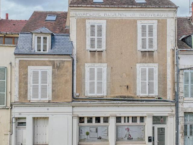 Vente Immeuble 10 pièces 236 m2 Montargis