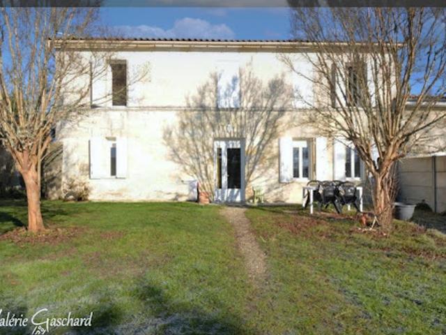 Vente Immeuble 10 pièces 242 m2 Coutras