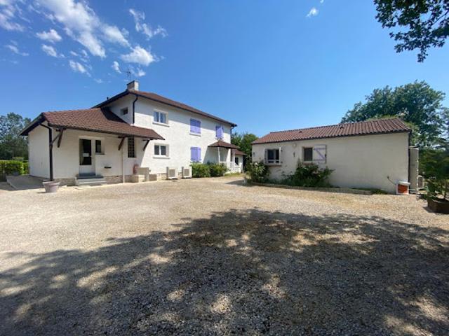 Vente Immeuble 10 pièces 250 m2 Saint Paul Flaugnac