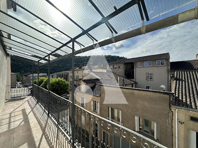 Vente Immeuble 10 pièces 300 m2 Cahors